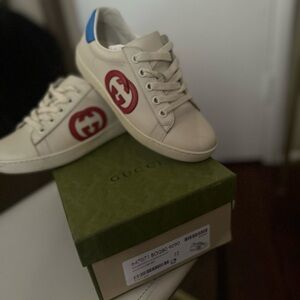 Gucci Cream Sneakers with Red and Blue Accents